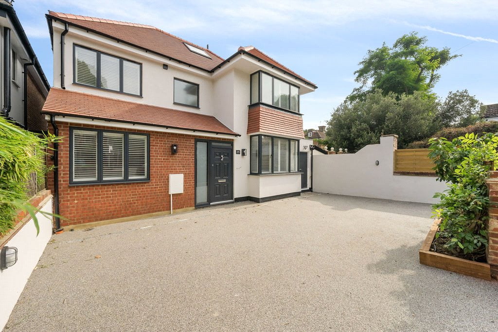 Richmond – Loft Conversion, Front & Rear Extensions with Full House Refurbishment